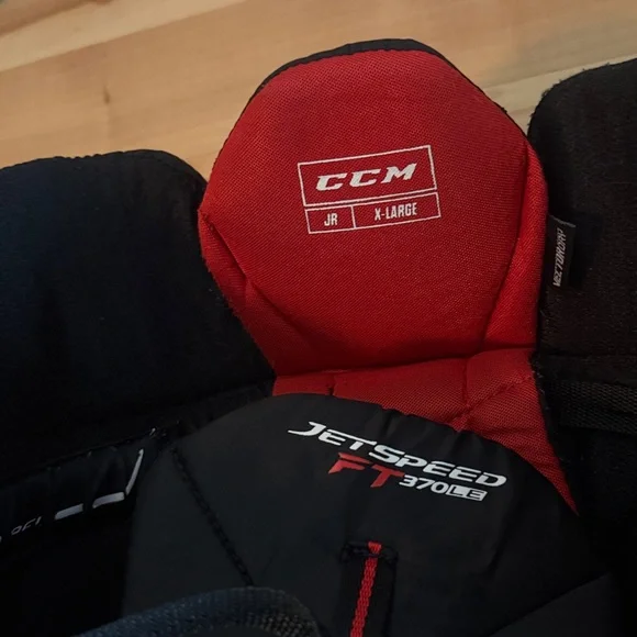 CCM Jetspeed 370 le Black Ice Hockey Pants JR XL - Picture 2 of 6